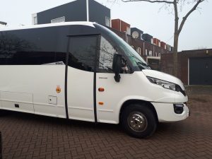 30 persoons midibus | minibus voor artiestenvervoer en theatercast